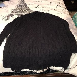 Free People Black V-neck over-sized sweater size M